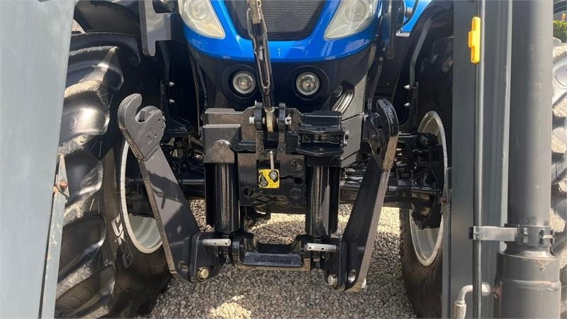 New Holland T7.270 AC med frontlift og frontlæsser - Farm tractor: picture 4 New Holland T7.270 AC med frontlift og frontlæsser - Farm tractor: picture 4
