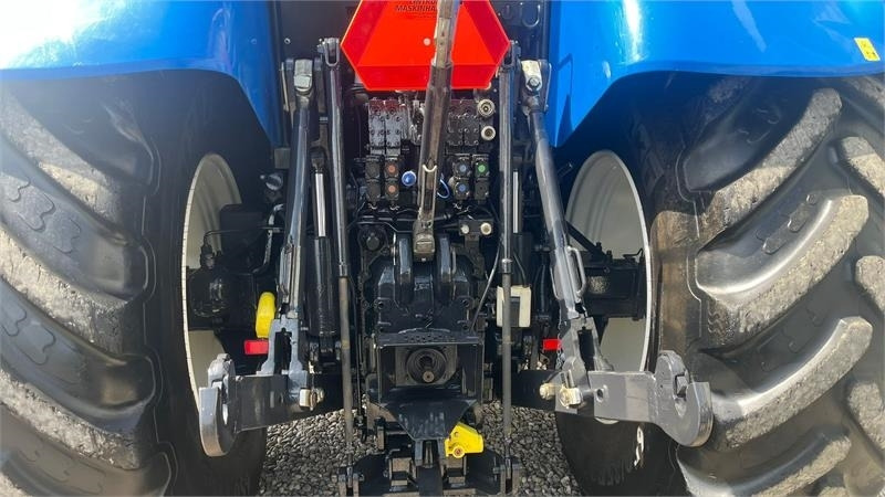New Holland T7.270 AC med frontlift og frontlæsser - Farm tractor: picture 5 New Holland T7.270 AC med frontlift og frontlæsser - Farm tractor: picture 5
