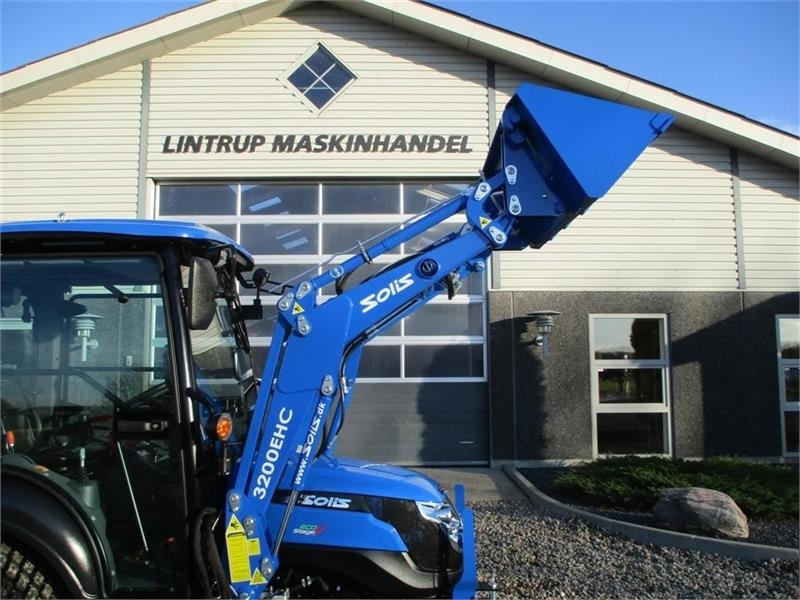 Farm tractor Solis 26 HST Med kabine, Turf hjul og frontlæsser.: picture 16