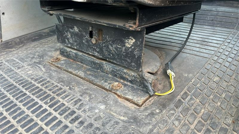 Valmet 8050 - Farm tractor: picture 5 Valmet 8050 - Farm tractor: picture 5