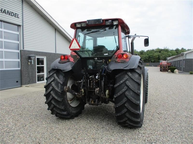 Farm tractor Valtra T190 Med frontlift og affjedret foraksel: picture 15