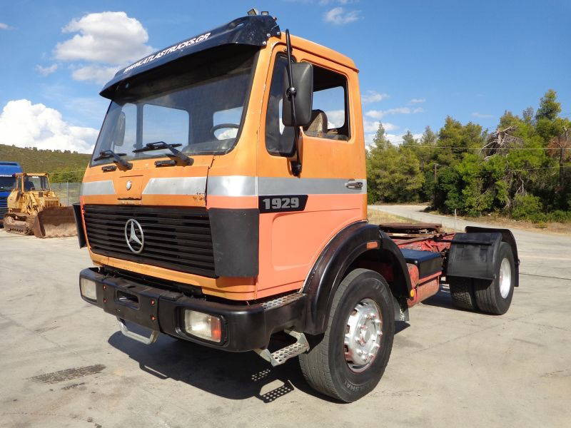 Mercedes-Benz NG Mercedes Benz 1929K 4X2 - Tractor unit: picture 2 Mercedes-Benz NG Mercedes Benz 1929K 4X2 - Tractor unit: picture 2