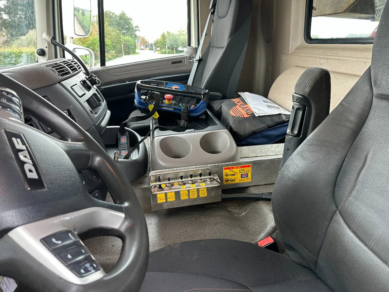 Leasing of Tatra PR 4342 WIDESPREAD !! 8x6 !!Z-KRAAN/HAAK!! EURO6!!RADIO REMOTE!!2019!!ZERO-EMISSIE 01-01-2030!! Tatra PR 4342 WIDESPREAD !! 8x6 !!Z-KRAAN/HAAK!! EURO6!!RADIO REMOTE!!2019!!ZERO-EMISSIE 01-01-2030!!: picture 17