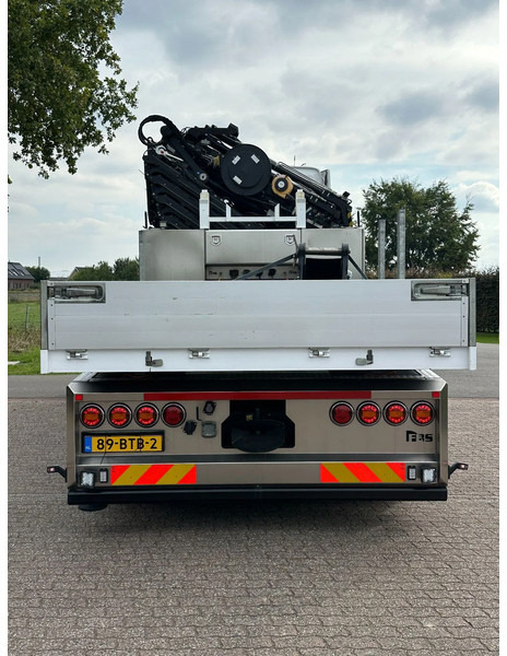 Leasing of Volvo FH 550 TRUCK/TRACTOR! EFFER 140tm!!!!44dkm!!JIB/LIER/WINCH!!TOP!!ROOF/DACH/MONTAGE!!MANUTENTION!! CRANE!!GRUE!! Volvo FH 550 TRUCK/TRACTOR! EFFER 140tm!!!!44dkm!!JIB/LIER/WINCH!!TOP!!ROOF/DACH/MONTAGE!!MANUTENTION!! CRANE!!GRUE!!: picture 12 Leasing of Volvo FH 550 TRUCK/TRACTOR! EFFER 140tm!!!!44dkm!!JIB/LIER/WINCH!!TOP!!ROOF/DACH/MONTAGE!!MANUTENTION!! CRANE!!GRUE!! Volvo FH 550 TRUCK/TRACTOR! EFFER 140tm!!!!44dkm!!JIB/LIER/WINCH!!TOP!!ROOF/DACH/MONTAGE!!MANUTENTION!! CRANE!!GRUE!!: picture 12