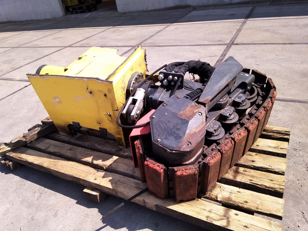 Bomag BM1200-35 - - Undercarriage parts for Construction machinery: picture 1 Bomag BM1200-35 - - Undercarriage parts for Construction machinery: picture 1