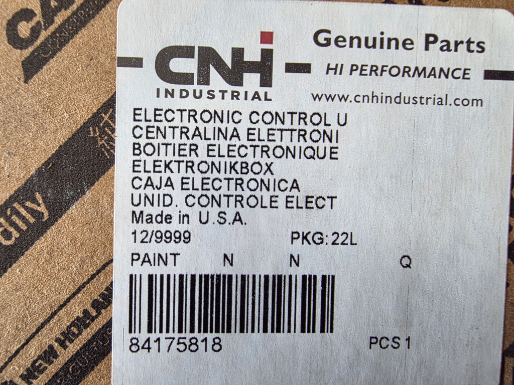 Case 84175818 - YZ104830 - ECU for Construction machinery: picture 1 Case 84175818 - YZ104830 - ECU for Construction machinery: picture 1