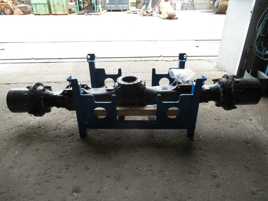 Caterpillar 3311410 - Rear axle for Construction machinery: picture 1 Caterpillar 3311410 - Rear axle for Construction machinery: picture 1