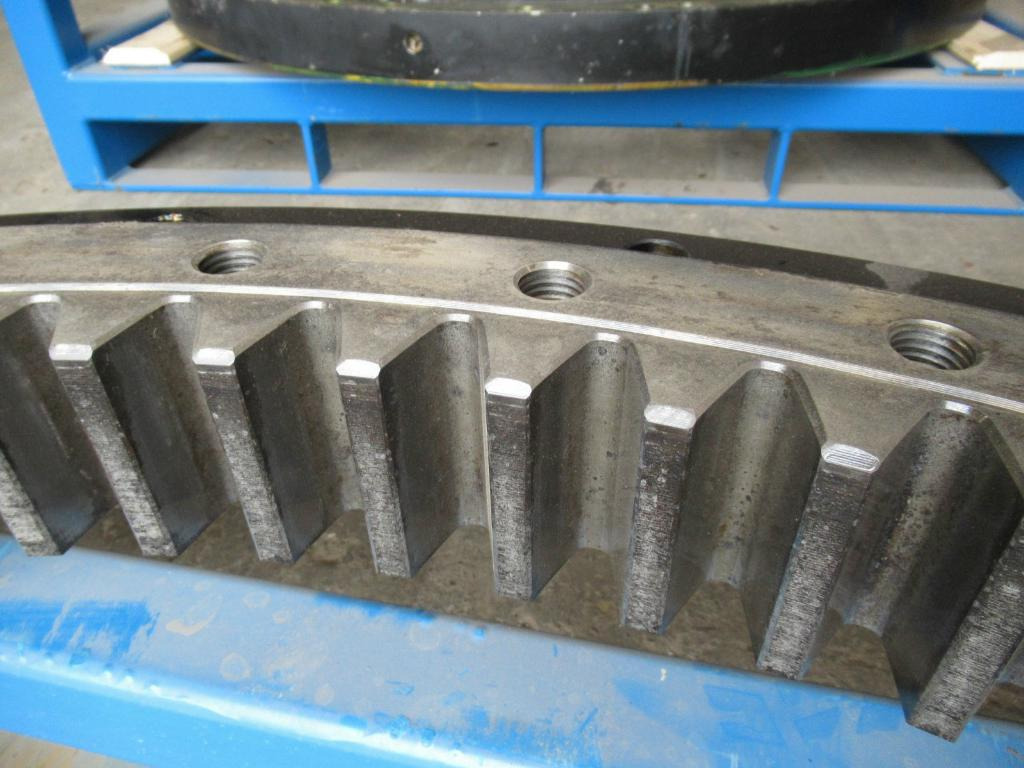 Caterpillar 3530547 - Slewing ring for Construction machinery: picture 2 Caterpillar 3530547 - Slewing ring for Construction machinery: picture 2