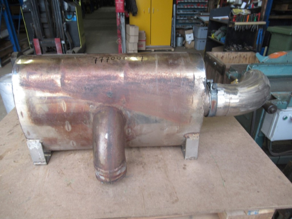 Eminox 91320 - - Muffler for Construction machinery: picture 1 Eminox 91320 - - Muffler for Construction machinery: picture 1