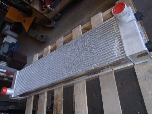 Hitachi 4649914 - Intercooler for Construction machinery: picture 1 Hitachi 4649914 - Intercooler for Construction machinery: picture 1