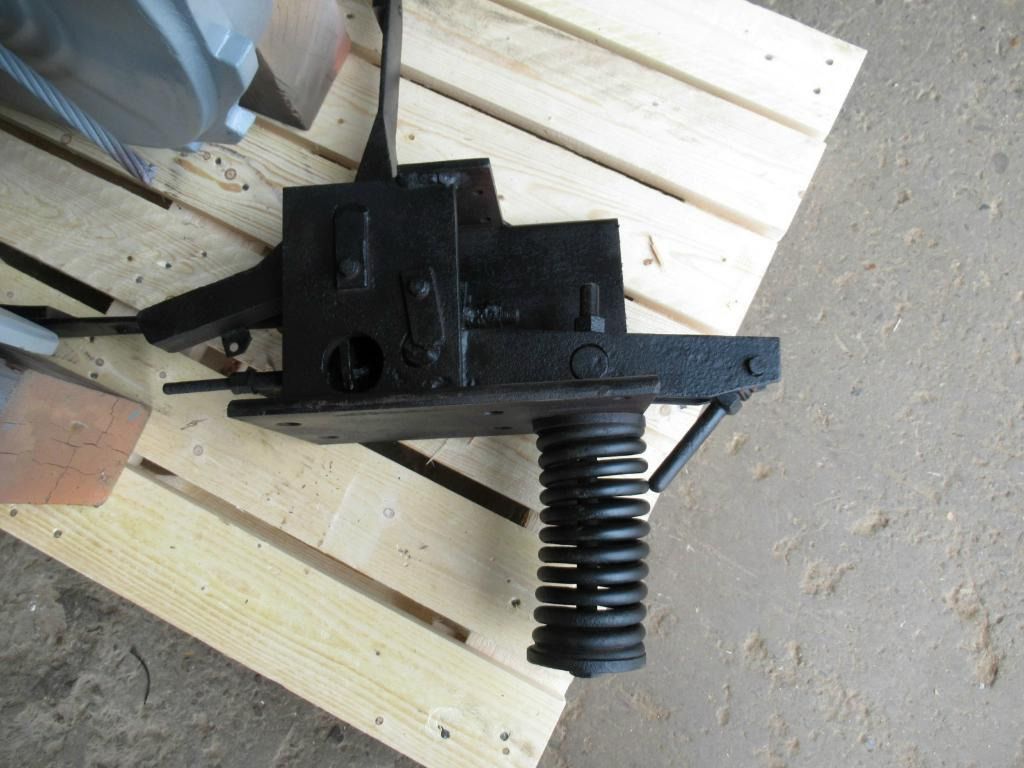 Hitachi KH125-2 - - Winch for Construction machinery: picture 2 Hitachi KH125-2 - - Winch for Construction machinery: picture 2