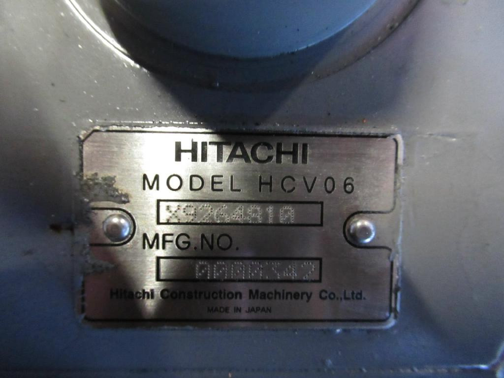 Hitachi X9264810 - HCV06 - Hydraulic valve for Construction machinery: picture 1 Hitachi X9264810 - HCV06 - Hydraulic valve for Construction machinery: picture 1