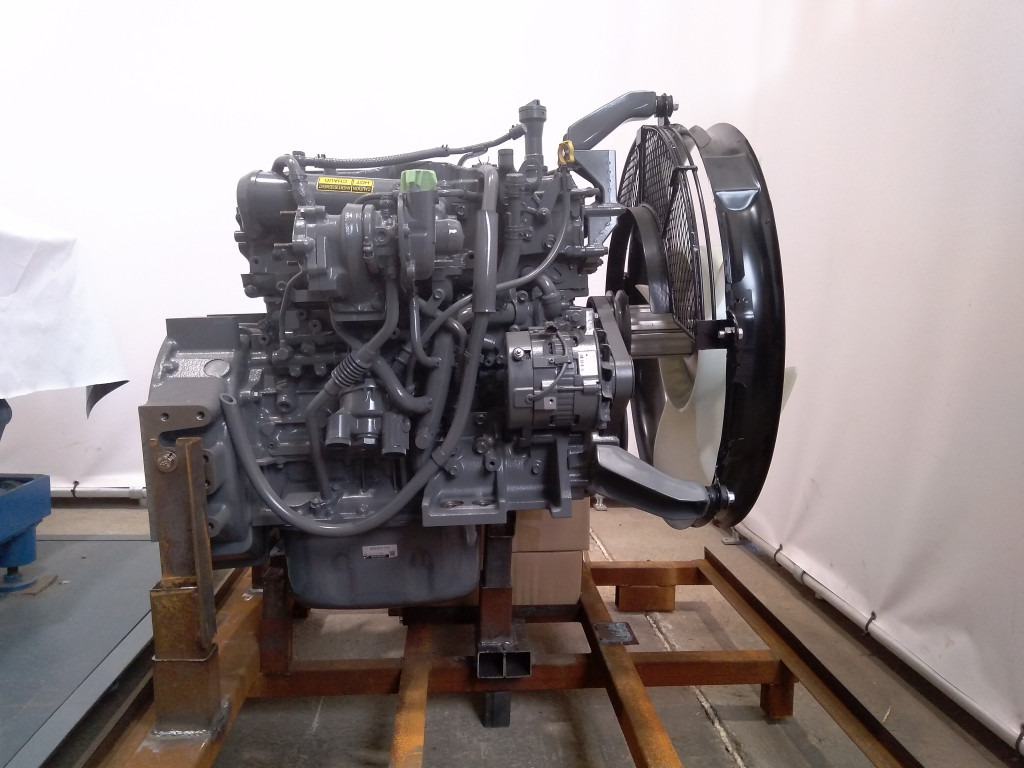 Isuzu 4JJ1 - 4JJ1XKSA - Engine for Construction machinery: picture 1 Isuzu 4JJ1 - 4JJ1XKSA - Engine for Construction machinery: picture 1