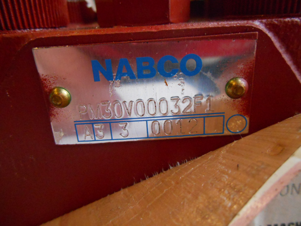 Kobelco PM30V00032F1 - 72952433 - Hydraulic valve for Construction machinery: picture 4 Kobelco PM30V00032F1 - 72952433 - Hydraulic valve for Construction machinery: picture 4