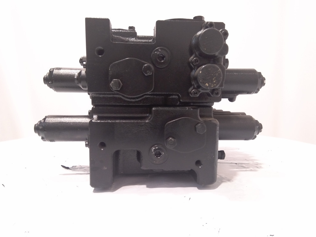 Kobelco YN30V00127F1 - Hydraulic valve for Construction machinery: picture 2 Kobelco YN30V00127F1 - Hydraulic valve for Construction machinery: picture 2