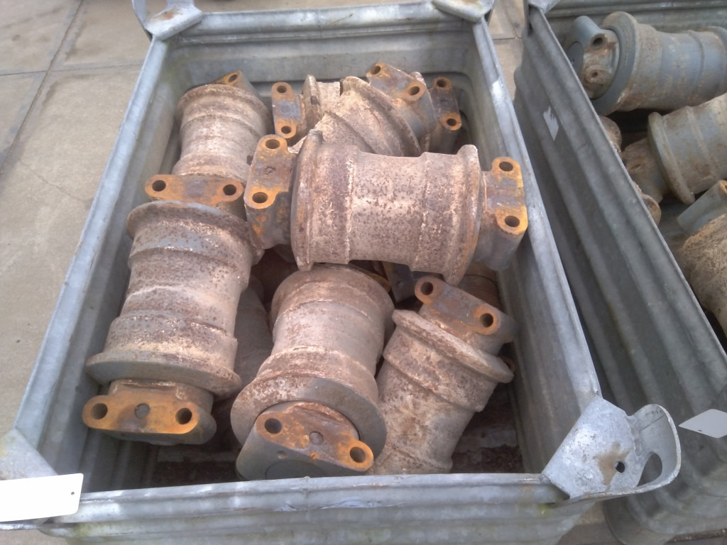 Liebherr R964 - - Track roller for Construction machinery: picture 1 Liebherr R964 - - Track roller for Construction machinery: picture 1