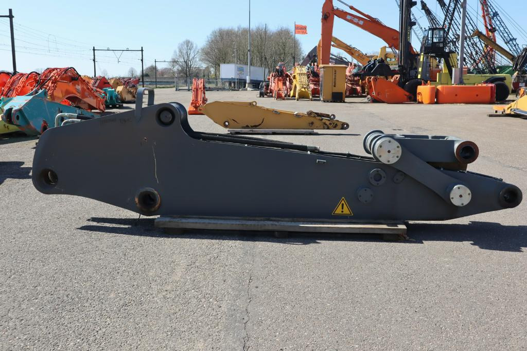 Liebherr R964C - - Boom for Construction machinery: picture 1 Liebherr R964C - - Boom for Construction machinery: picture 1
