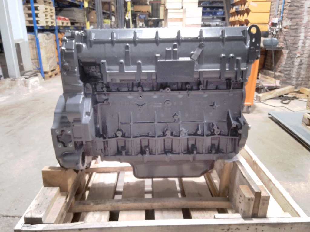 New Holland 5802336688SR - Engine for Truck: picture 3 New Holland 5802336688SR - Engine for Truck: picture 3