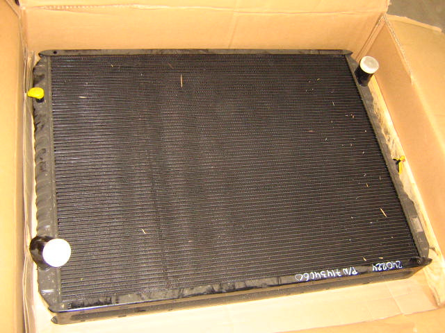 New Holland 71434060 - Radiator for Construction machinery: picture 2 New Holland 71434060 - Radiator for Construction machinery: picture 2