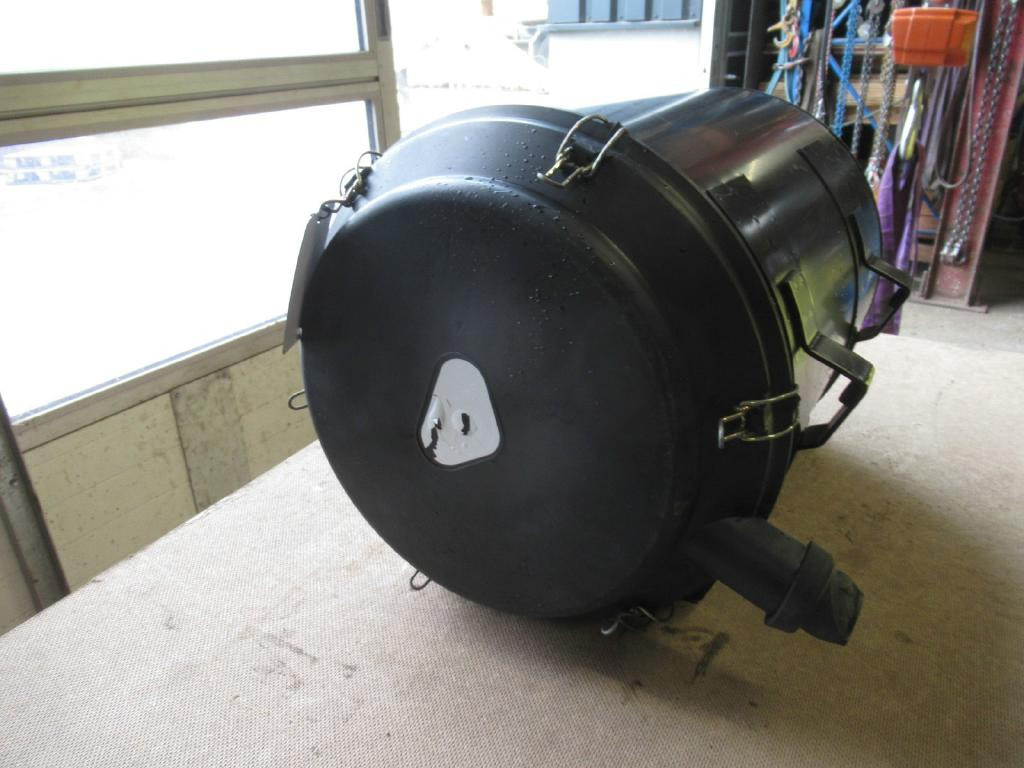 New Holland Kobelco E485 - - Air filter for Construction machinery: picture 4 New Holland Kobelco E485 - - Air filter for Construction machinery: picture 4