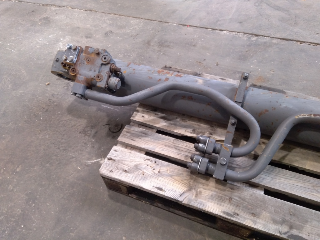 Volvo EC360 - SA114604980 - Hydraulic cylinder for Construction machinery: picture 3 Volvo EC360 - SA114604980 - Hydraulic cylinder for Construction machinery: picture 3
