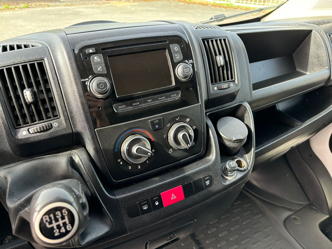 Panel van CITROËN Jumper L4H2: picture 11