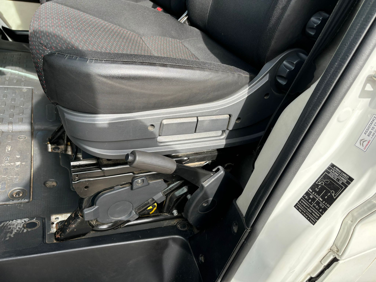 Panel van CITROËN Jumper L4H2: picture 13