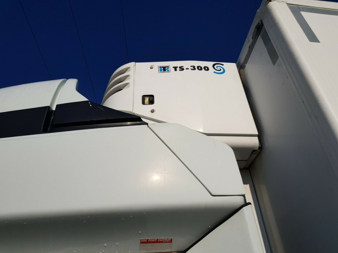 Iveco EUROCARGO ML 120E25 - Refrigerator truck: picture 5 Iveco EUROCARGO ML 120E25 - Refrigerator truck: picture 5