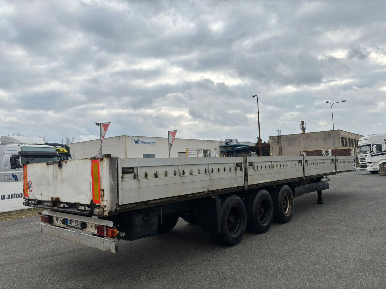 Krone SD P - Dropside/ Flatbed semi-trailer: picture 4 Krone SD P - Dropside/ Flatbed semi-trailer: picture 4