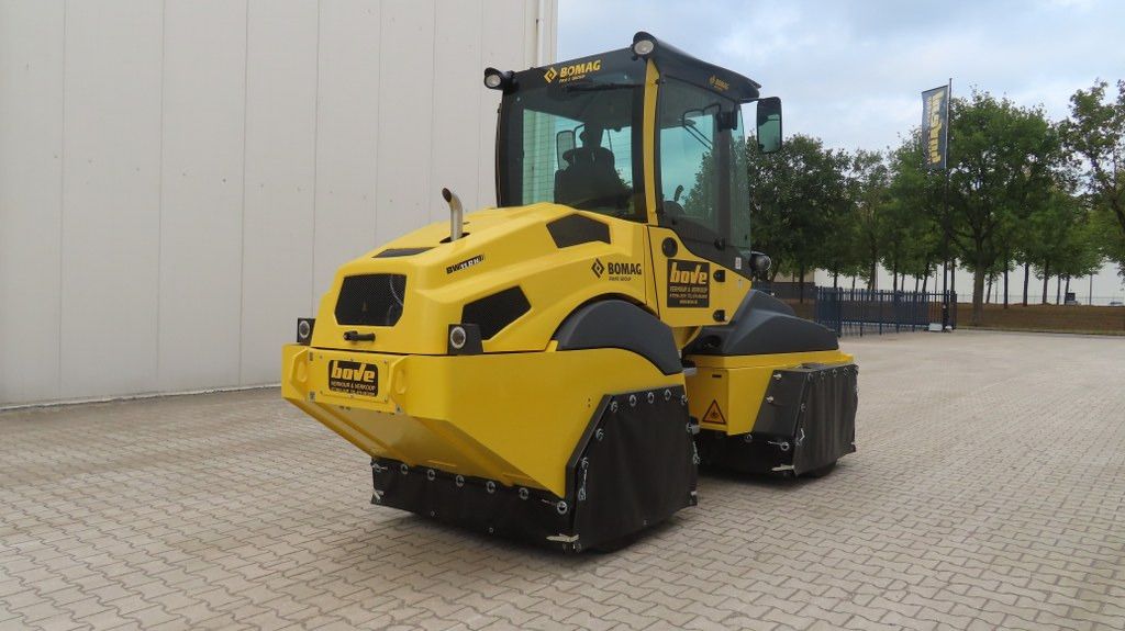 Bomag BW11 RH-5 - Pneumatic roller: picture 2 Bomag BW11 RH-5 - Pneumatic roller: picture 2