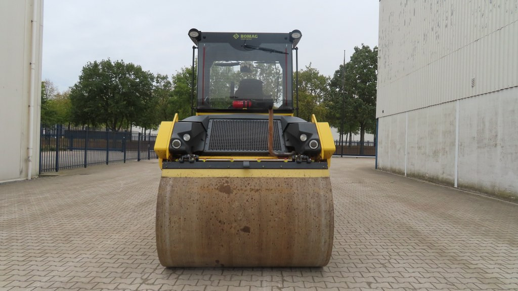 Bomag BW151 AD-5 - Road roller: picture 3 Bomag BW151 AD-5 - Road roller: picture 3