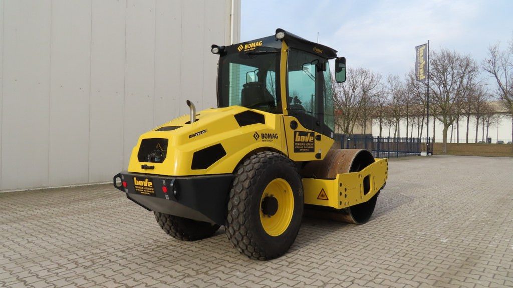 Bomag BW177 D-5 PL - Compactor: picture 2 Bomag BW177 D-5 PL - Compactor: picture 2