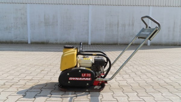 Dynapac LF 70 - Vibratory plate: picture 5 Dynapac LF 70 - Vibratory plate: picture 5