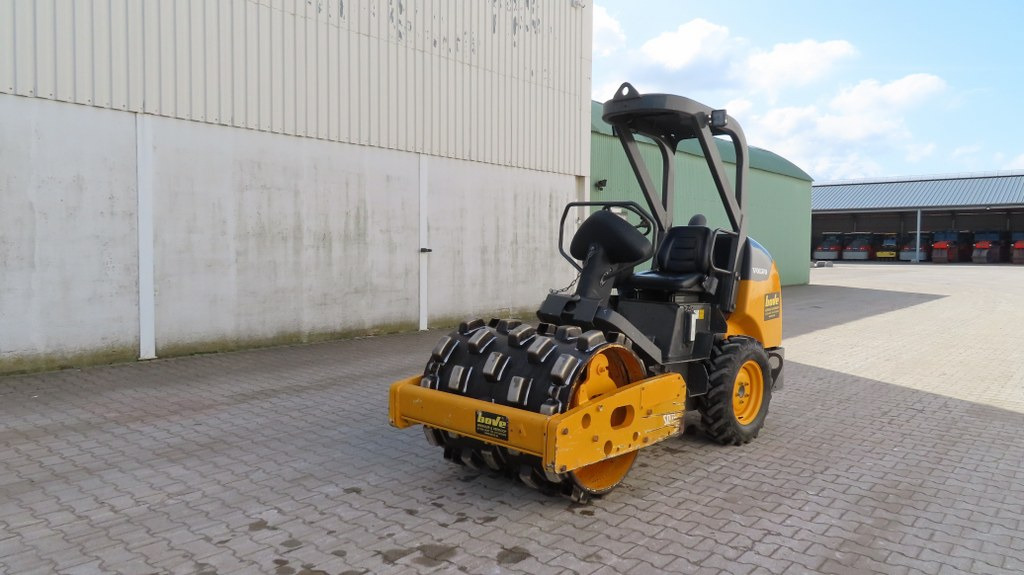 Compactor Volvo SD 25 F: picture 6 Compactor Volvo SD 25 F: picture 6