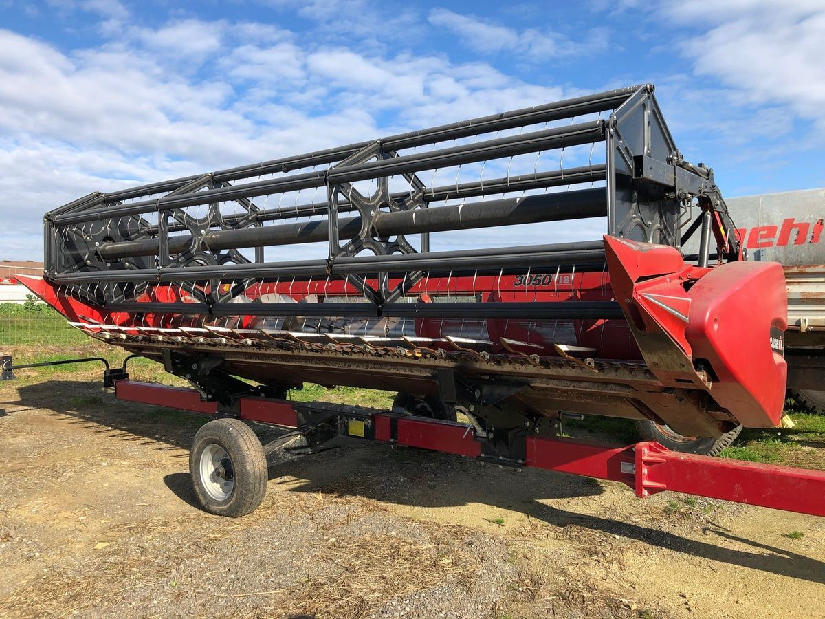 Case IH 3050 - 5,4m - Grain header: picture 1 Case IH 3050 - 5,4m - Grain header: picture 1