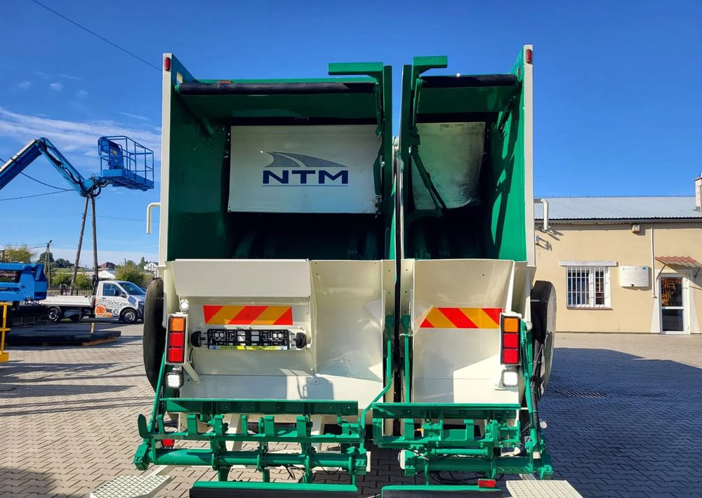 Mercedes-Benz ECONIC 2630 6X2 dwukomorowa two chamber - Garbage truck: picture 4 Mercedes-Benz ECONIC 2630 6X2 dwukomorowa two chamber - Garbage truck: picture 4