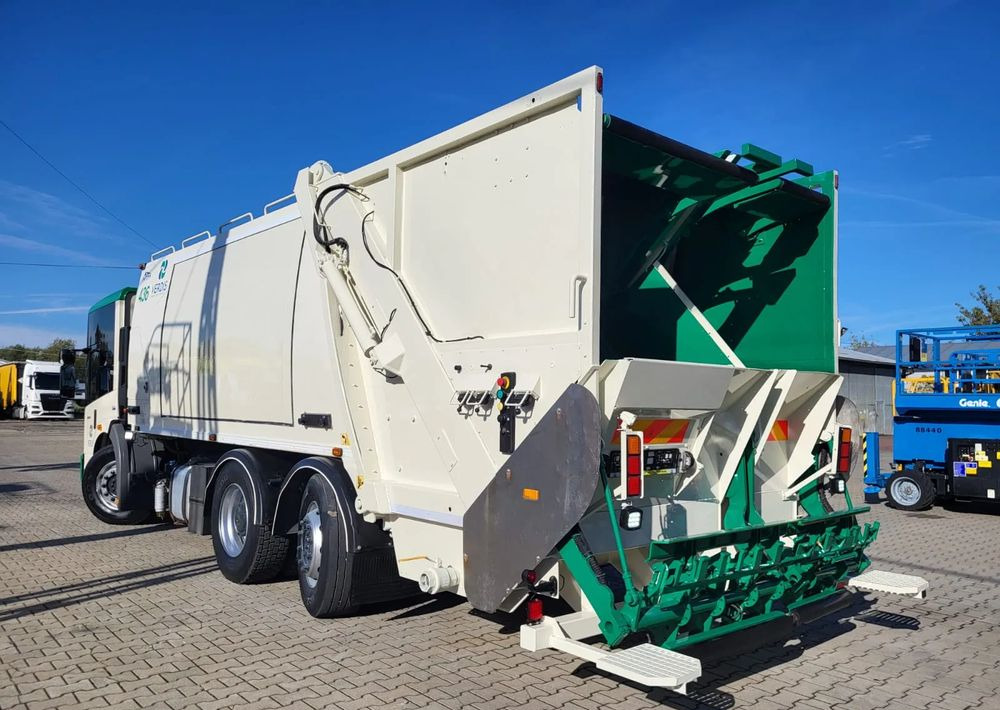 Mercedes-Benz ECONIC 2630 6X2 dwukomorowa two chamber - Garbage truck: picture 3 Mercedes-Benz ECONIC 2630 6X2 dwukomorowa two chamber - Garbage truck: picture 3