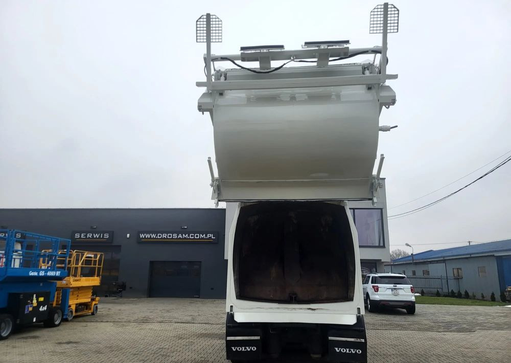 Garbage truck Volvo FE 320: picture 9 Garbage truck Volvo FE 320: picture 9