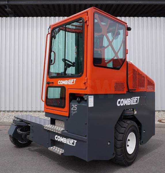 Combilift C5000XL - 4-way reach truck: picture 1 Combilift C5000XL - 4-way reach truck: picture 1