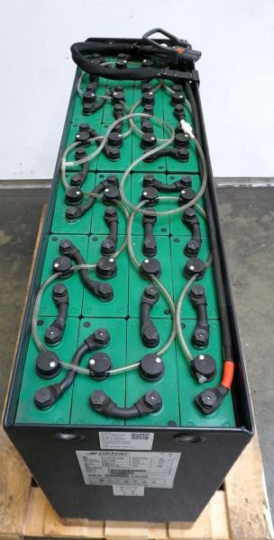HOPPECKE 48 Volt 4 PzS 620 Ah - Battery for Material handling equipment: picture 3 HOPPECKE 48 Volt 4 PzS 620 Ah - Battery for Material handling equipment: picture 3