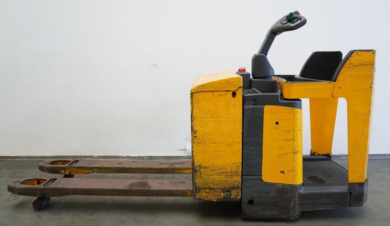 Jungheinrich ERE120 - Pallet truck: picture 4 Jungheinrich ERE120 - Pallet truck: picture 4