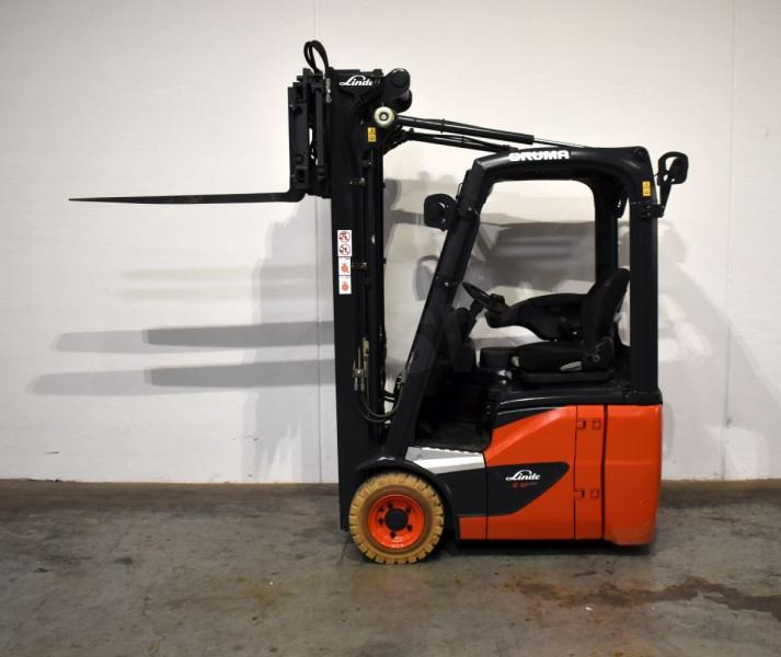 Linde E 12 EVO 386-02 - Electric forklift: picture 4 Linde E 12 EVO 386-02 - Electric forklift: picture 4
