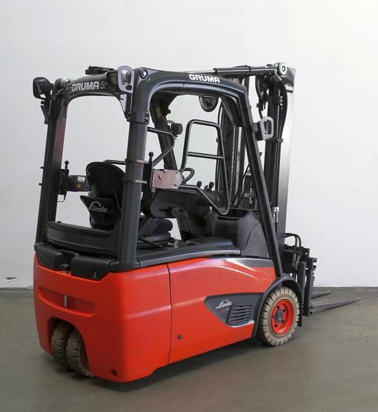 Linde E 16 EVO 386-02 - Electric forklift: picture 5 Linde E 16 EVO 386-02 - Electric forklift: picture 5