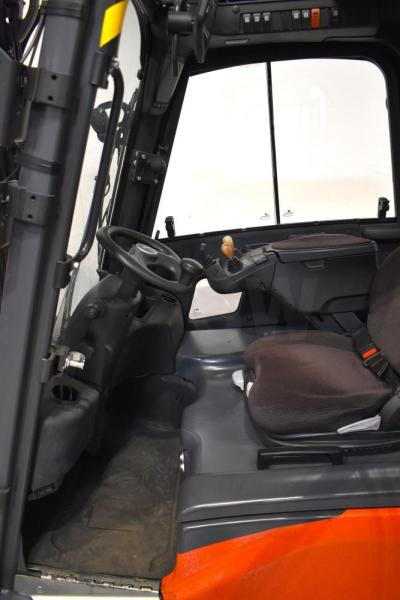 Linde E 18 L EVO 386-02 - Electric forklift: picture 3 Linde E 18 L EVO 386-02 - Electric forklift: picture 3