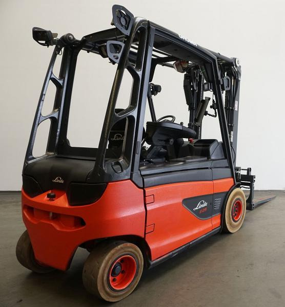 Linde E 25 L 387 - Electric forklift: picture 2 Linde E 25 L 387 - Electric forklift: picture 2