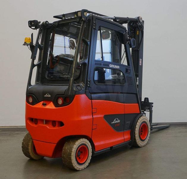Linde E 30/600 H 387 - Electric forklift: picture 2 Linde E 30/600 H 387 - Electric forklift: picture 2