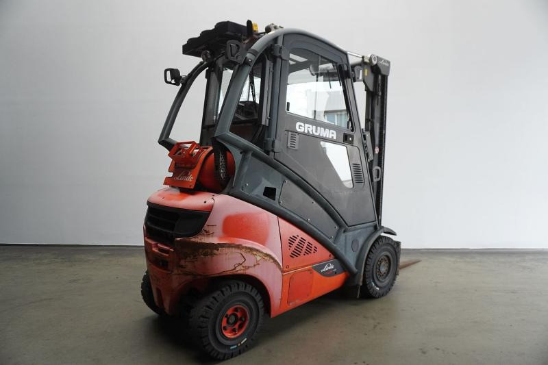 Linde H 25 T/600 EVO 393-02 - LPG forklift: picture 2 Linde H 25 T/600 EVO 393-02 - LPG forklift: picture 2