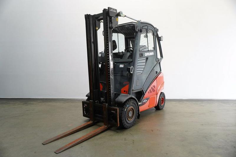 Linde H 25 T/600 EVO 393-02 - LPG forklift: picture 1 Linde H 25 T/600 EVO 393-02 - LPG forklift: picture 1