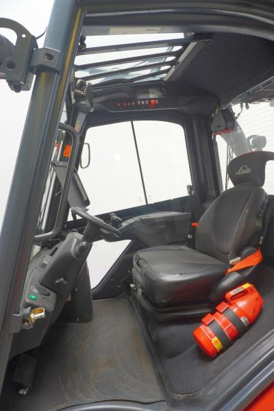 Linde H 50 D (3B) EVO 394-02 - Diesel forklift: picture 3 Linde H 50 D (3B) EVO 394-02 - Diesel forklift: picture 3
