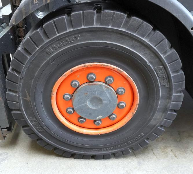 Linde H 50 D/600 EVO 394-02 - Diesel forklift: picture 5 Linde H 50 D/600 EVO 394-02 - Diesel forklift: picture 5